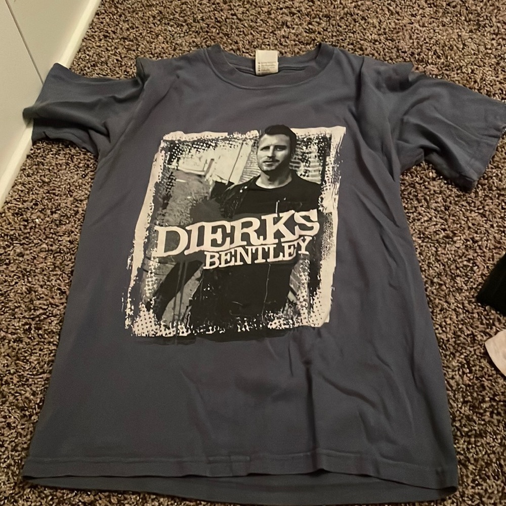 dierks bentley top